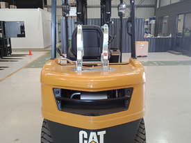 CAT 3.0T LPG Forklift GP30N - picture1' - Click to enlarge