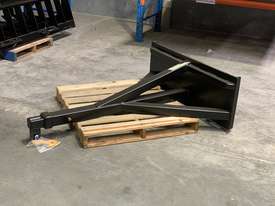 Skid Steer 1000kg Extendable lifting Jib (inc Lifting hook) - Ex Display - picture0' - Click to enlarge