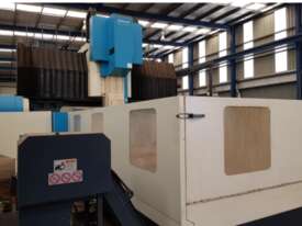 CNC DOUBLE COLUMN BRIDGE MILL JONFORD  4100 PH LOW HOURS - picture2' - Click to enlarge