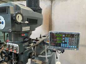 Pacific FTV-2S Milling machine with 3 axis DRO - picture0' - Click to enlarge