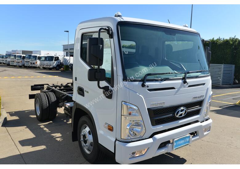 Buy Used 2020 hyundai EX4 Refrigerated Truck in , - Listed on Machines4u