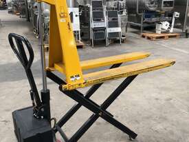 Electric Pallet Lifter - picture1' - Click to enlarge