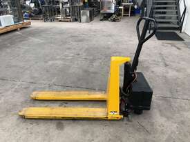 Electric Pallet Lifter - picture4' - Click to enlarge