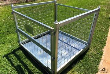 Barrett Stillage Cage  