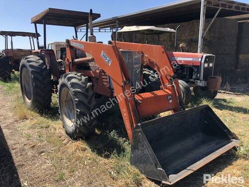 Massey Ferguson 399