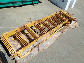 9 STEP EARTHMOVING ACCESS STAIRS & POD OF ASSORTED MATERIAL - picture2' - Click to enlarge