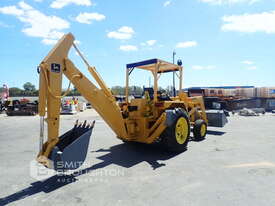 1982 - 1986 JOHN DEERE 310B 2WD BACKHOE LOADER TRACTOR - picture1' - Click to enlarge