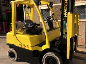 Hyster Late Model Forklift  - picture0' - Click to enlarge