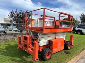 Scissor lift Snorkel SR4084 Commissioned 2011 40ft reach 2049hours - picture0' - Click to enlarge