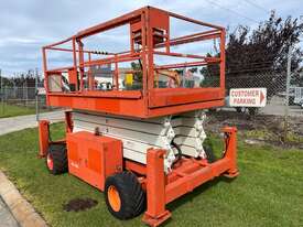 Scissor lift Snorkel SR4084 Commissioned 2011 40ft reach 2049hours - picture1' - Click to enlarge