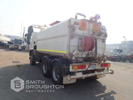 2011 HINO FM500 6X4 WATER TRUCK - picture2' - Click to enlarge