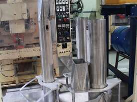 Vertical Form Fill and Seal Machine  - picture1' - Click to enlarge