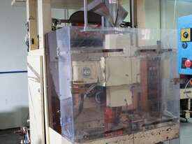 Vertical Form Fill and Seal Machine  - picture2' - Click to enlarge