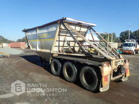 1976 FRUEHAUF FBP TRI AXLE BELLY DUMPER TRAILER - picture2' - Click to enlarge