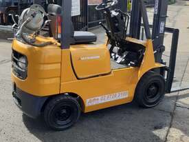 Mitsubishi 1.8 ton forklift-container entry mast 3m lift height solid tyres only $7999+gst - picture1' - Click to enlarge