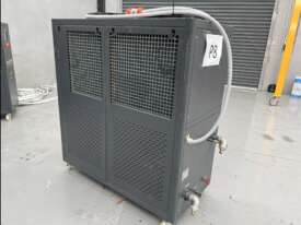 AIR COOLED WATER CHILLER (LAST ONE) - picture0' - Click to enlarge