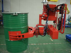 Armtec Drum Industrial Manipulators – Drum Lifting Equipment – Drum Lifter - Drum Suction Lifter  - picture1' - Click to enlarge
