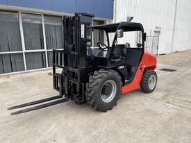Mammut H25 4WD Rough Terrain Forklift - picture0' - Click to enlarge