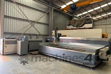 4X2 METER 5 AXIS WATERJET CUTTING MACHINE