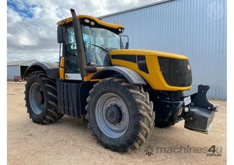 Used jcb 8250 4WD Tractors 101200hp in , Listed on Machines4u