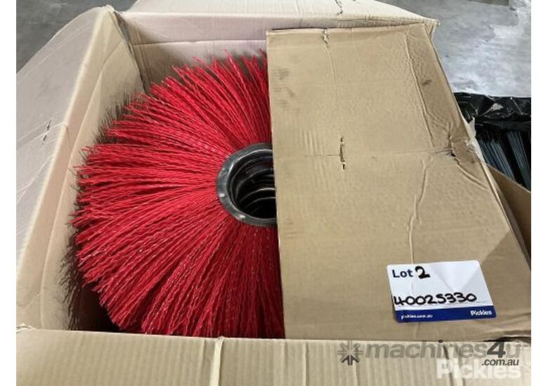 Used Broom Kit Skid Steer Broom in , Listed on Machines4u