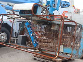 GENIE BOOM LIFT - picture0' - Click to enlarge