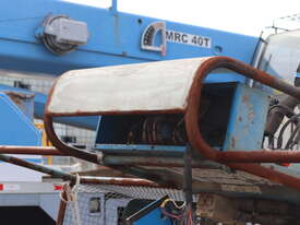 GENIE BOOM LIFT - picture1' - Click to enlarge