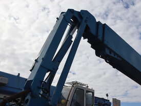 GENIE BOOM LIFT - picture2' - Click to enlarge