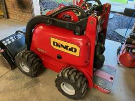Dingo Mini Loader - picture1' - Click to enlarge