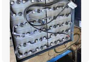 Solar Battery Lead Acid Traction 48V 775AH Bolted Type 1 Yr Warranty Like New Solar Battery Lead Acid Traction 48V 775AH Bolted Type 1 Yr Warranty Like New