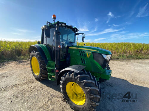 John Deere 6125M FWA/4WD Tractor