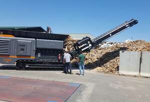 Shredder, Hook Lift or Tracked, Diesel or Electric, 320 hp or 400hp