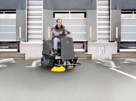 Karcher Brand New - Indoor/Outdoor Ride On Sweeper - picture1' - Click to enlarge