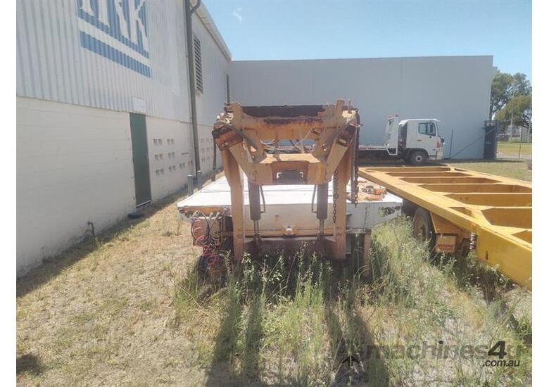 Buy Used NPM NPM Quad Gooseneck Plant Tag Trailers in , Listed on