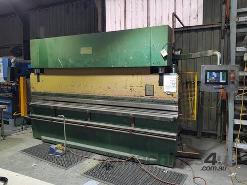 Press Brake, Kleen, 150 tonne, 3.7m bed, CNC 2 axis. 