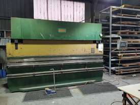 Press Brake, Kleen, 150 tonne, 3.7m bed, CNC 2 axis.  - picture1' - Click to enlarge