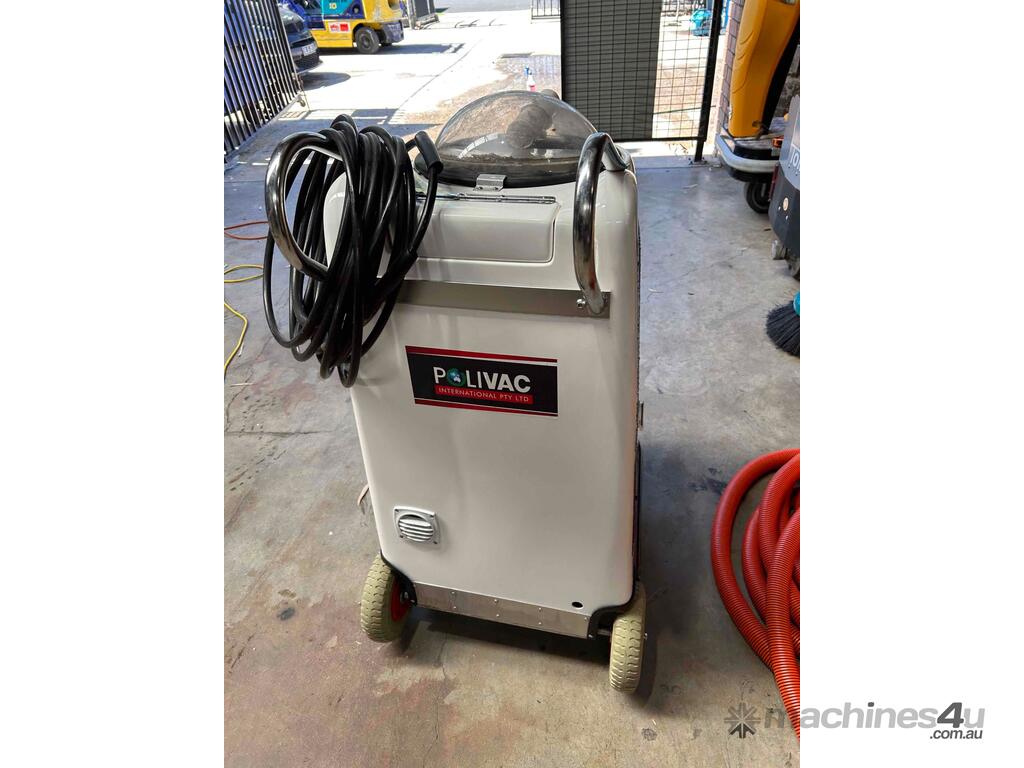 Used titan Polivac Titan Steam Cleaner Carpet extractor 71 hours