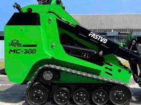 Fastvo Mini track loader Perkins power - picture0' - Click to enlarge