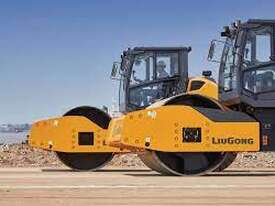 Liugong 6618E Roller  - picture2' - Click to enlarge