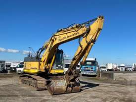 Komatsu PC228US-3 - picture0' - Click to enlarge