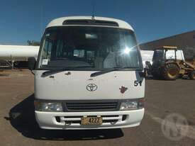 Toyota Coaster XZB50R - picture0' - Click to enlarge