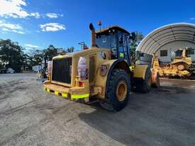 CAT 950H loader - Hire - picture2' - Click to enlarge