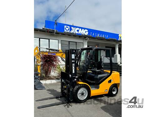 FD35T-JEN Forklift