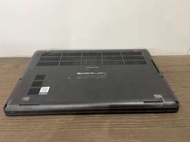 Dell Latitude 5400 Laptop - picture0' - Click to enlarge