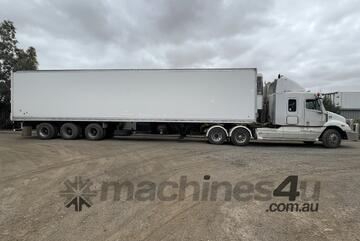 1999 Maxi-Cube Hevay Duty Triaxle Refrigerated Trailer