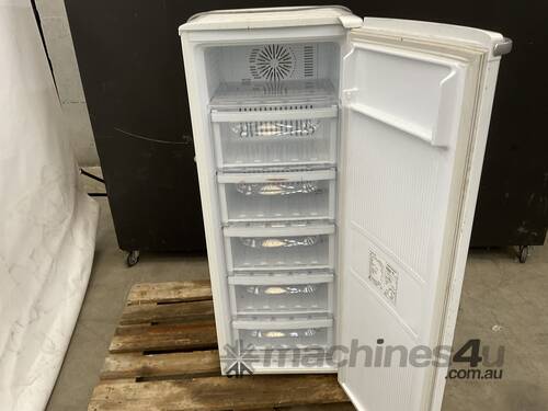 Mitsubishi Frost Free Freezer