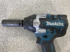 Makita Circular Saw and Impact Driver - picture1' - Click to enlarge