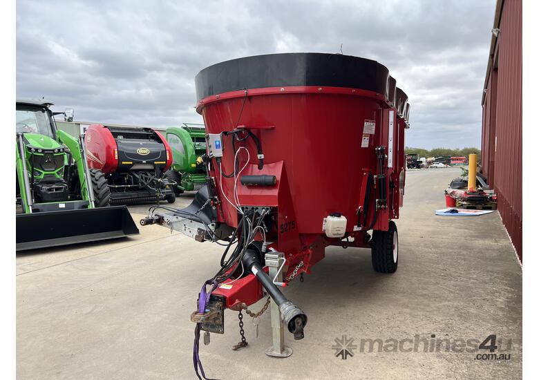 Used 2021 jaylor 5275 Vertical Feed Mixer in , Listed on Machines4u