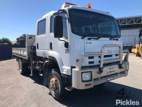 2011 Isuzu FTS 800 Dual Cab Crane Truck