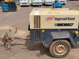 Ingersoll Rand air Compressor - picture2' - Click to enlarge